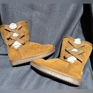 NWOT—Kids/Girls—Koolaburra TanBoots